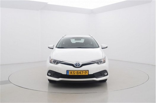 Toyota Auris - TS 1.8 Hybrid Aspiration Automaat - 1