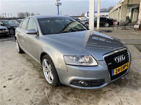 Audi A6 - 2.4 V6 Automaat S-line - 1