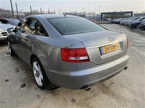 Audi A6 - 2.4 V6 Automaat S-line - 1