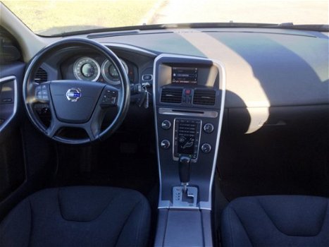 Volvo XC60 - 2.4 D5 AWD Kinetic | Aut | Adaptieve Cruise Control | Trekhaak | BLIS - 1
