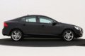 Volvo S60 - 1.6 T4 Kinetic | Navigatie | Cruise Control | 17 Inch - 1 - Thumbnail