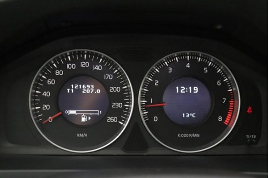 Volvo S60 - 1.6 T4 Kinetic | Navigatie | Cruise Control | 17 Inch - 1