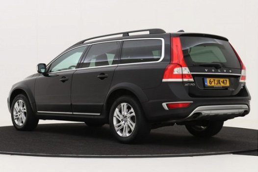 Volvo XC70 - 2.4 D4 AWD Summum - 1