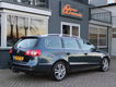 Volkswagen Passat Variant - 3.2 VR6 DSG 251PK Comfortline 4-Motion Navigatie, Trekhaak - 1 - Thumbnail