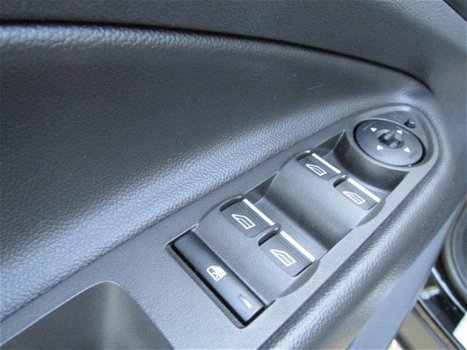 Ford Kuga - New 1.5 Ecoboost 150pkTitanium[Navi, Clima, Cruise] - 1