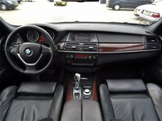 BMW X5 - XDrive48i 4.8 I V8 /PANODAK /LEDER /355PK /LCI /AUT