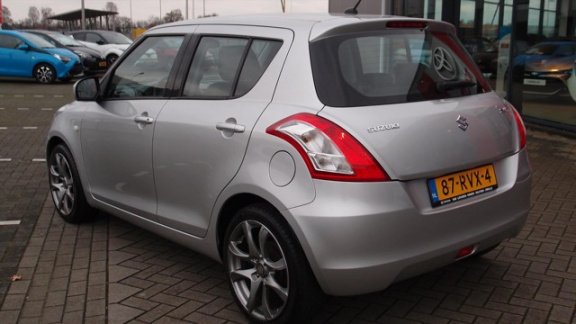 Suzuki Swift - 1.2 5-DEURS AIRCO STOELVERWARMING 17