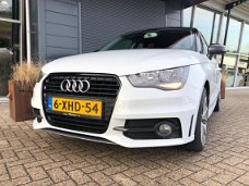 Audi A1 Sportback - 1.2 TFSI Admired #S-Line#Navi