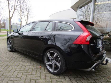 Volvo V60 - T3 R-DESIGN AUTOMAAT NAVIGATIE BLUETOOTH - 1