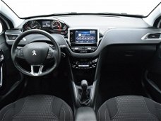 Peugeot 208 - 1.2 VTI 110pk Blue Lease Executive + Android Auto / Apple Carplay