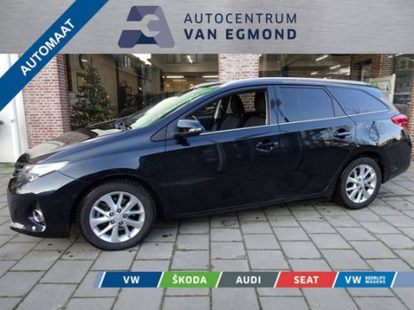 Toyota Auris Touring Sports - 1.8 Hybrid 2014/NAVI/Camera - 1