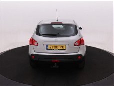 Nissan Qashqai - 2.0 142 pk Tekna | Climate control | Trekhaak | 1400 kg trekgewicht | 100% dealer o