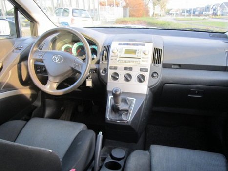 Toyota Corolla Verso - 1.6 VVT-i Terra /HOGE INSTAP/AIRCO/5 DRS - 1