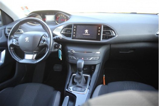 Peugeot 308 - 1.2 PureTech AUTOMAAT 130Pk NAVI ECC CRUISE 65000KM - 1