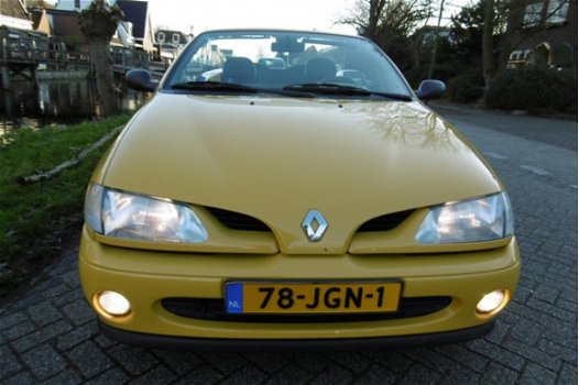 Renault Mégane Cabrio - 1.6e Elektrische kap Goed onderhouden - 1