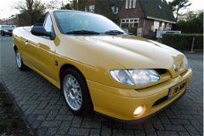 Renault Mégane Cabrio - 1.6e Elektrische kap Goed onderhouden