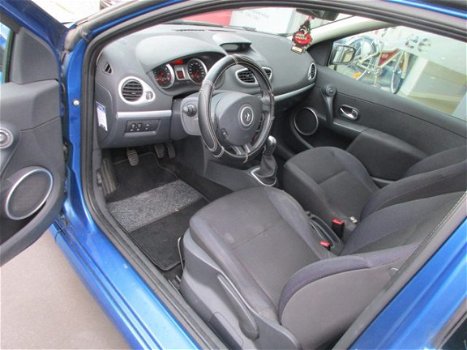 Renault Clio - 1.6-16V Dynamique Luxe - 1