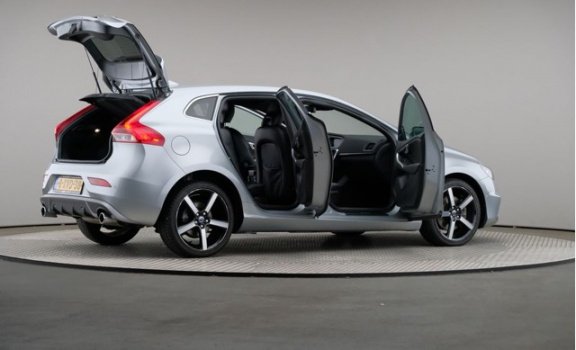 Volvo V40 - 2.0 D4 R-Design Business, Leder, Navigatie - 1