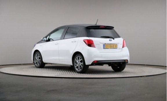 Toyota Yaris - 1.5 Hybrid Dynamic Bi-Tone, Automaat, Navigatie - 1