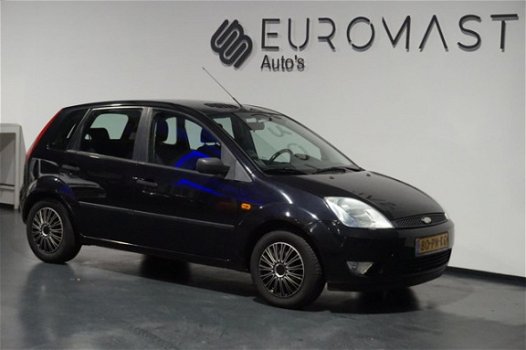 Ford Fiesta - 1.4 TDCi Futura Airco-5deurs-Nieuw Apk - 1