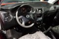 Volkswagen Golf - 1.4-16V Comfortline Airco-5deurs - 1 - Thumbnail