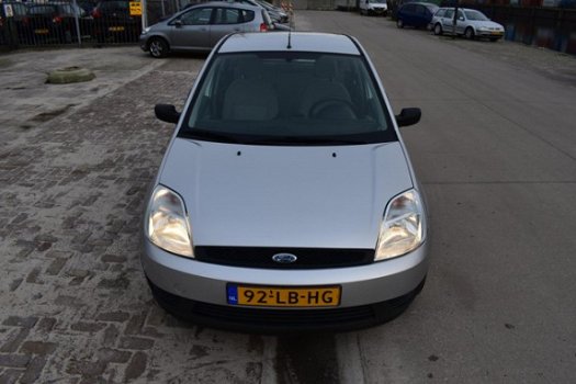 Ford Fiesta - 1.4-16V Trend - 1