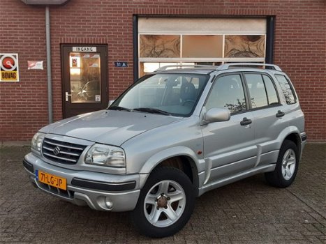 Suzuki Grand Vitara - 2.0i 4WD FreeStyle Airco Afn.trekhaak NL-auto - 1