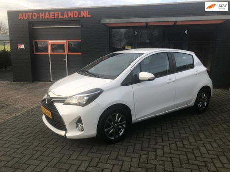 Toyota Yaris - 1.3 VVT-i Aspiration 5-drs, Airco, Lmv, Parkeercamera, Nieuwstaat - 1