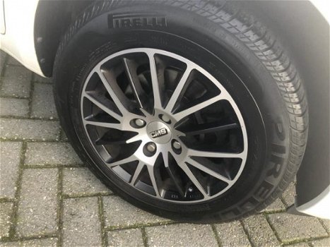 Hyundai i20 - 1.2i i-Catcher 5-deurs, Airco, Lmv, 55dkm, Nieuwstaat - 1