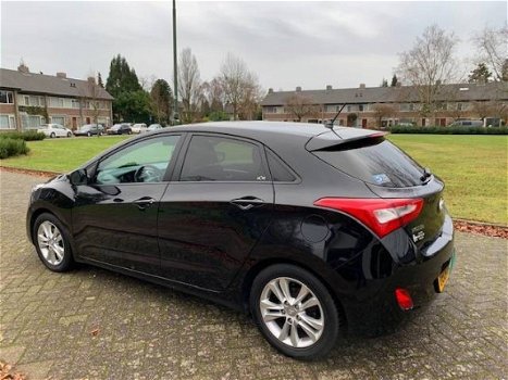 Hyundai i30 - GERESERVEERD - 1