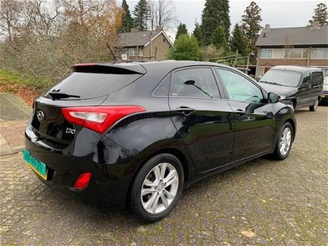 Hyundai i30 - GERESERVEERD - 1