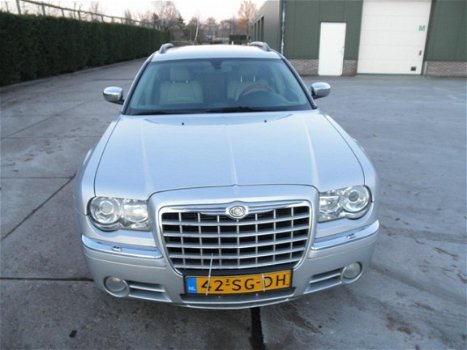 Chrysler 300C Touring - 3.0 V6 CRD Automaat, Cruisecontrol, Automatische airco - 1