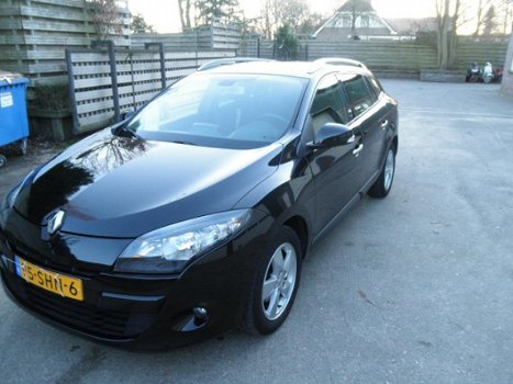 Renault Mégane Estate - 1.5 dCi Parisienne Airco, Navigatie, Cruisecontrole - 1