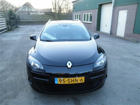 Renault Mégane Estate - 1.5 dCi Parisienne Airco, Navigatie, Cruisecontrole - 1