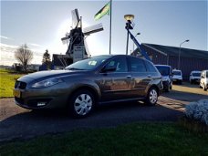 Fiat Croma - 2.2 16V Corp.Premium, automaat,