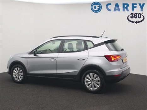 Seat Arona - 1.0 TSI 115pk Style fabrieksgarantie, parkeersensoren, airco, app-connect - 1