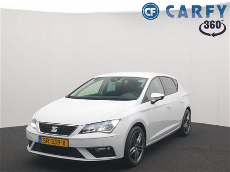 Seat Leon - 1.0 EcoTSI 115pk Style Business Intense NAP, trekhaak, navigatie, parkeersensoren, fabri - 1