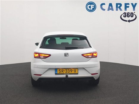 Seat Leon - 1.0 EcoTSI 115pk Style Business Intense NAP, trekhaak, navigatie, parkeersensoren, fabri - 1