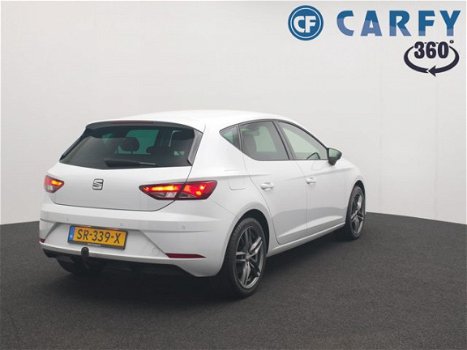 Seat Leon - 1.0 EcoTSI 115pk Style Business Intense NAP, trekhaak, navigatie, parkeersensoren, fabri - 1