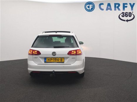 Volkswagen Golf Variant - 1.6 TDI 110pk R-line connected Business Edition R-line, trekhaak, panorama - 1