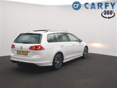 Volkswagen Golf Variant - 1.6 TDI 110pk R-line connected Business Edition R-line, trekhaak, panorama - 1