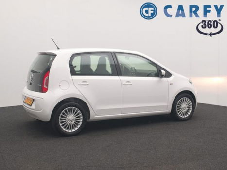 Volkswagen Up! - 1.0 60pk High up NAP, airco, navigatie, parkeersensoren, dealer onderhouden, 1ste e - 1