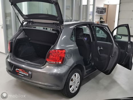 Volkswagen Polo - 1.2 12V AIRCO 5DRS NAVI/ WIFI / ECC/INTERNET - 1