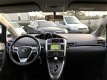 Toyota Verso - 1.8 VVTI BUSINESS AUT./ NAVI - 1 - Thumbnail