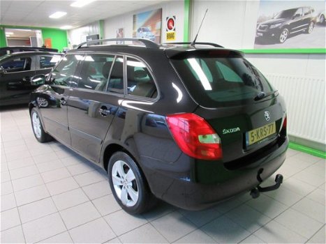 Skoda Fabia Combi - 1.2 TSI Fresh Trekhaak, Parkeersensoren - 1