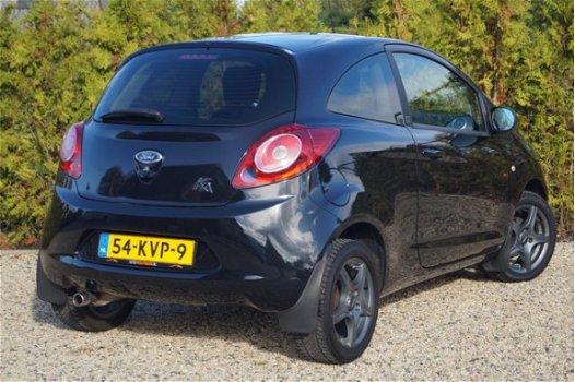 Ford Ka - 1.2 Titanium AIRCO - ELEKTR. PAKKET - LMV - MISTLAMPEN - MOOI UITZ - 1