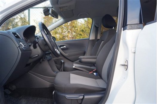 Volkswagen Polo - 1.2 TDI BlueMotion Comfortline CRUISE - ECC - NAVI - LMV - 1