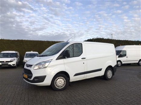 Ford Transit Custom - 2.2 TDCi / L1H1 / TREKHAAK / AMBIENTE / STANDKACHEL / CRUISE / AIRCO / BIJRIJD - 1