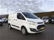 Ford Transit Custom - 2.2 TDCi / L1H1 / TREKHAAK / AMBIENTE / STANDKACHEL / CRUISE / AIRCO / BIJRIJD - 1 - Thumbnail