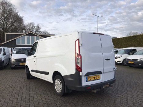 Ford Transit Custom - 2.2 TDCi / L1H1 / TREKHAAK / AMBIENTE / STANDKACHEL / CRUISE / AIRCO / BIJRIJD - 1